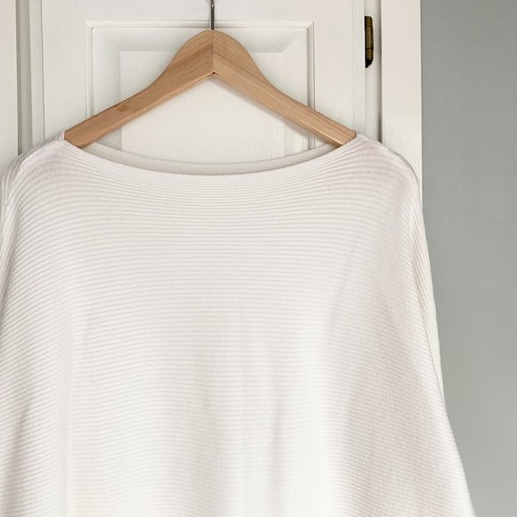 Gaberly || Batwing Knitted Pullover - Picture 5 of 7